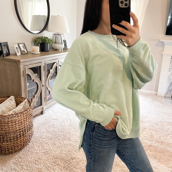 American Eagle Outfitters Sweaters - American Eagle Amizingly Soft Jegging Fit Oversized Green Sweater